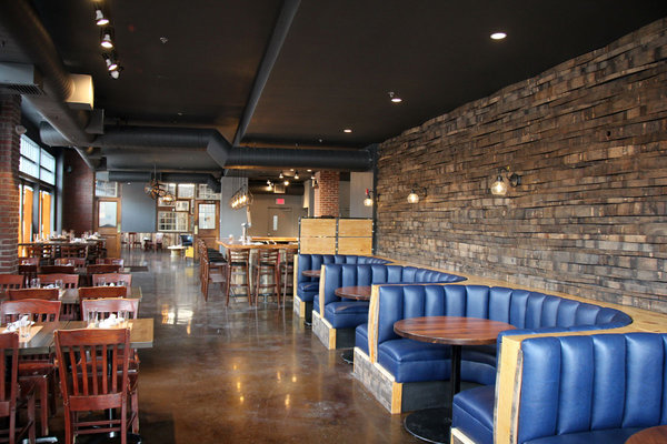 How to use decorative concrete in your bar or restaurant - Chrysalis